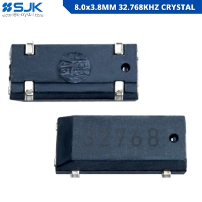 8038 32 768 kHz Horloge cristalline 8,0 x 3,8 mm 4 broches 12,5 pF 20 ppm 308C -SJK-