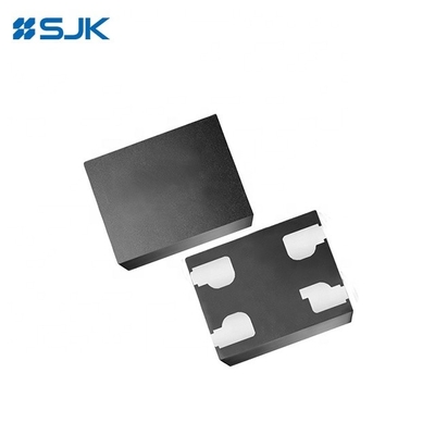 LVCMOS/HCMOS 2520 SMD 2520 MEMS Oscillateur programmable 96.000MHz 15pF 4Pin 2,5x2,0 mm