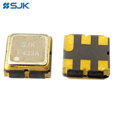 SMD DCC6 SAW Filtre 3,8 X 3,8 large plage de fréquences conforme à la réglementation RoHS