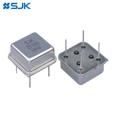 Série 6MH DIP8 Oscillateur cristallin avec une symétrie de 40 à 60% de haute fréquence