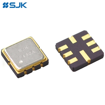SMD 3,8*3,8 mm Filtre à scie QCC8B 810MHz avec une scie à bande passante de 3MHz IF Filtre pour la communication sans fil